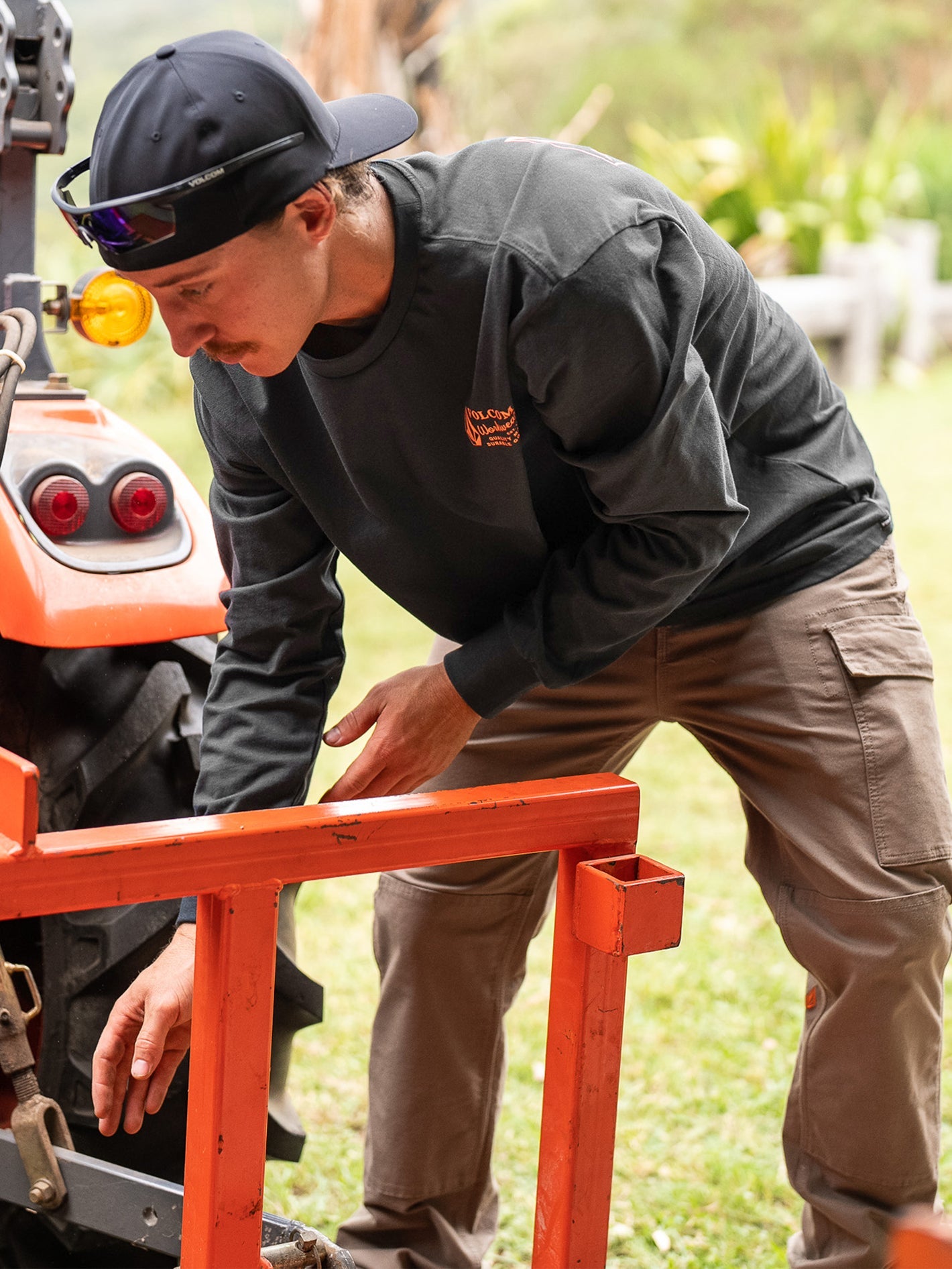 Men's Volcom Workwear Long Sleeve Shirt - Image 7