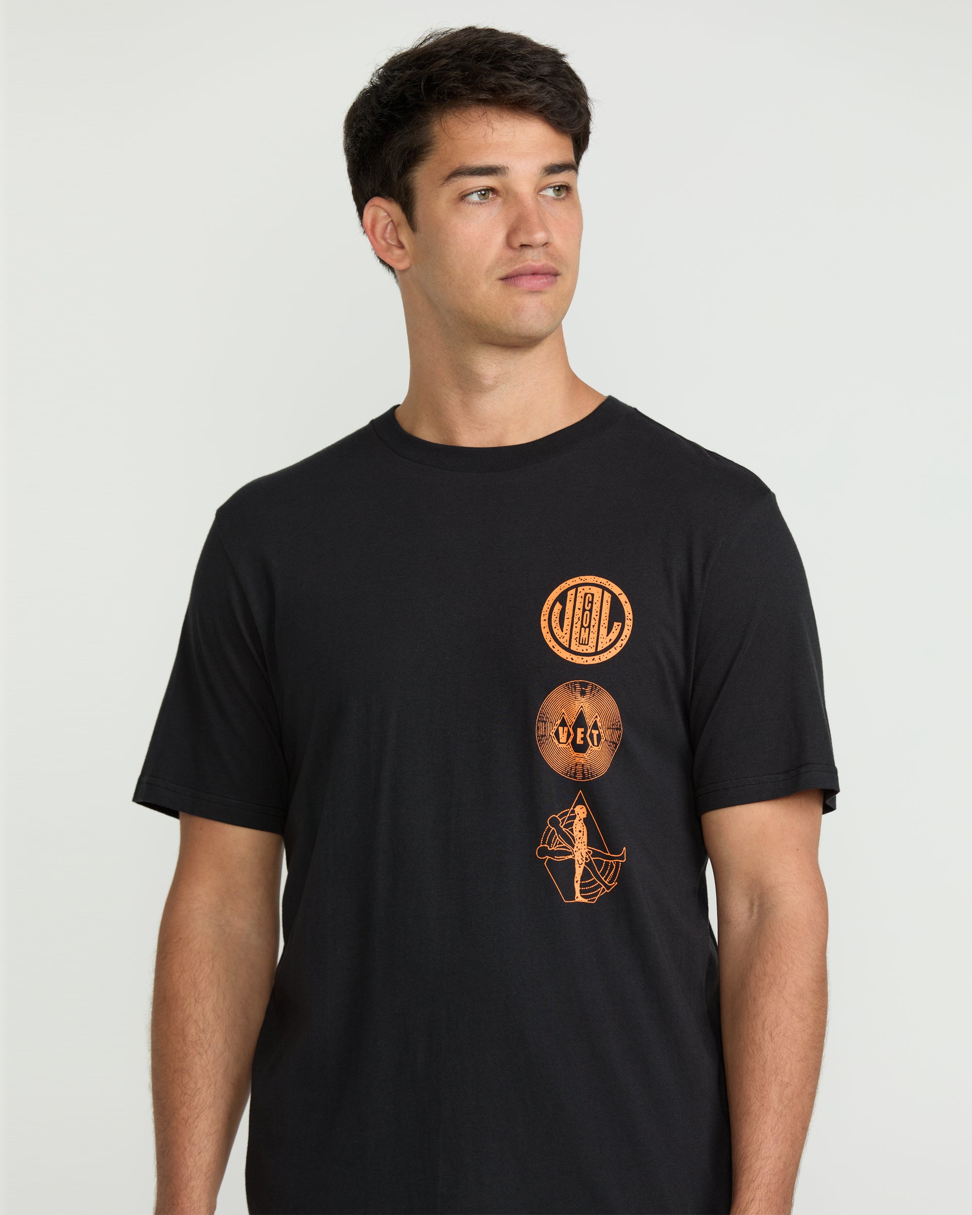 Men's Distance Short Sleeve Tee - Image 4