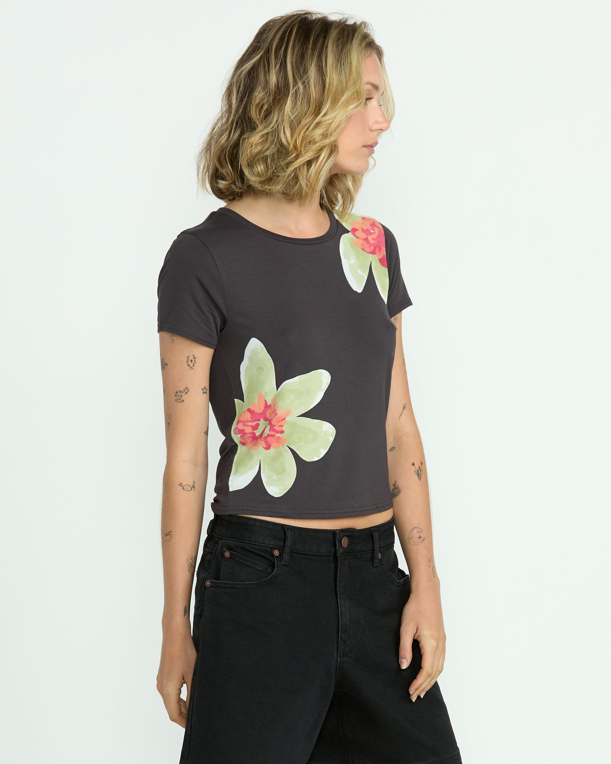 Women's Starstone Glow Short Sleeve Tee - Image 3