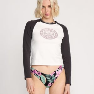 Women's Giving In Raglan Tee