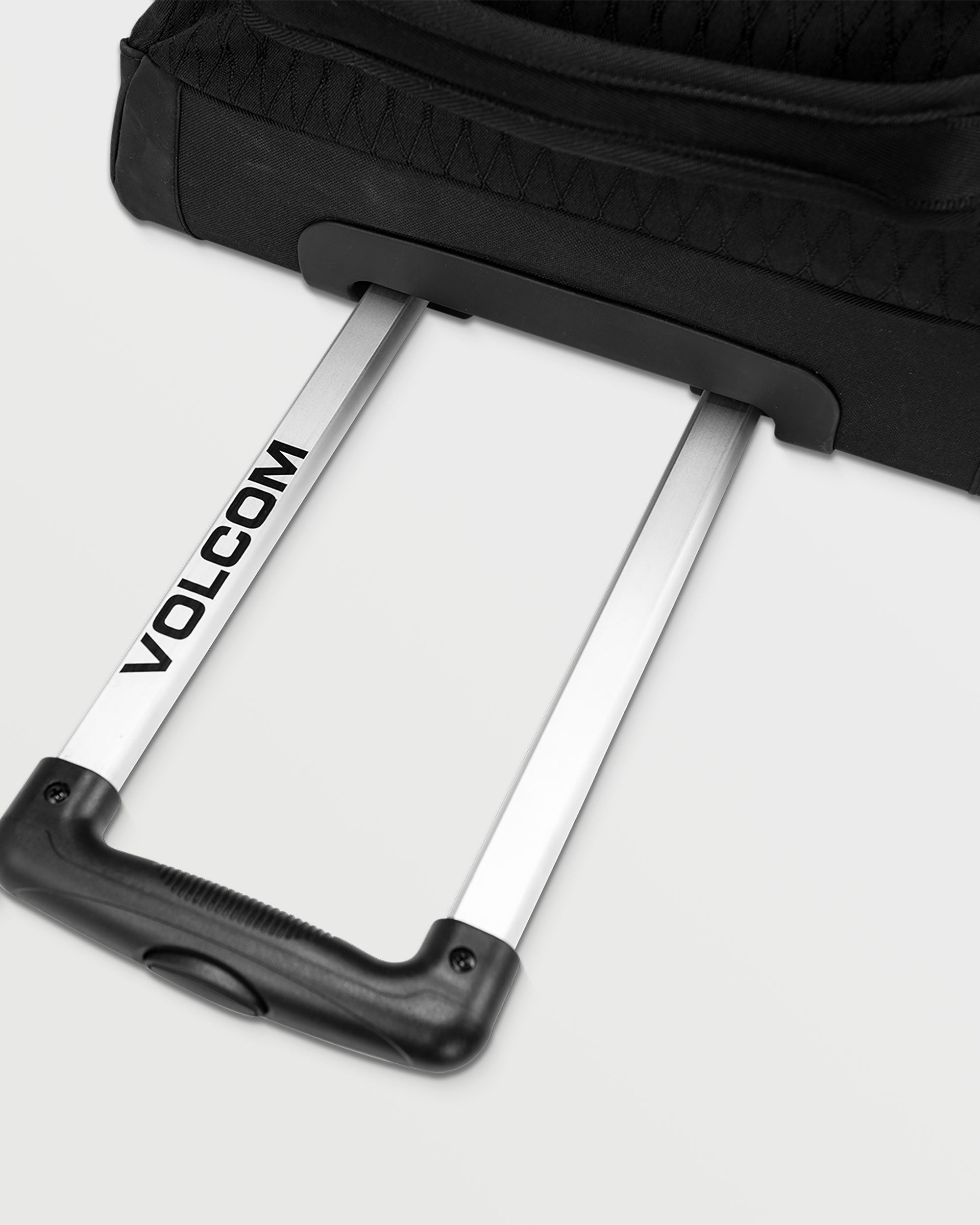 Standby Rolling Duffel - Image 5